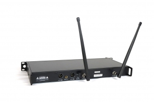 RFIntell QL7R/T1-A 651,800-683,400 МГц 2-канальная радиосистема с 2-мя ручными микрофонами в Светлом Яре